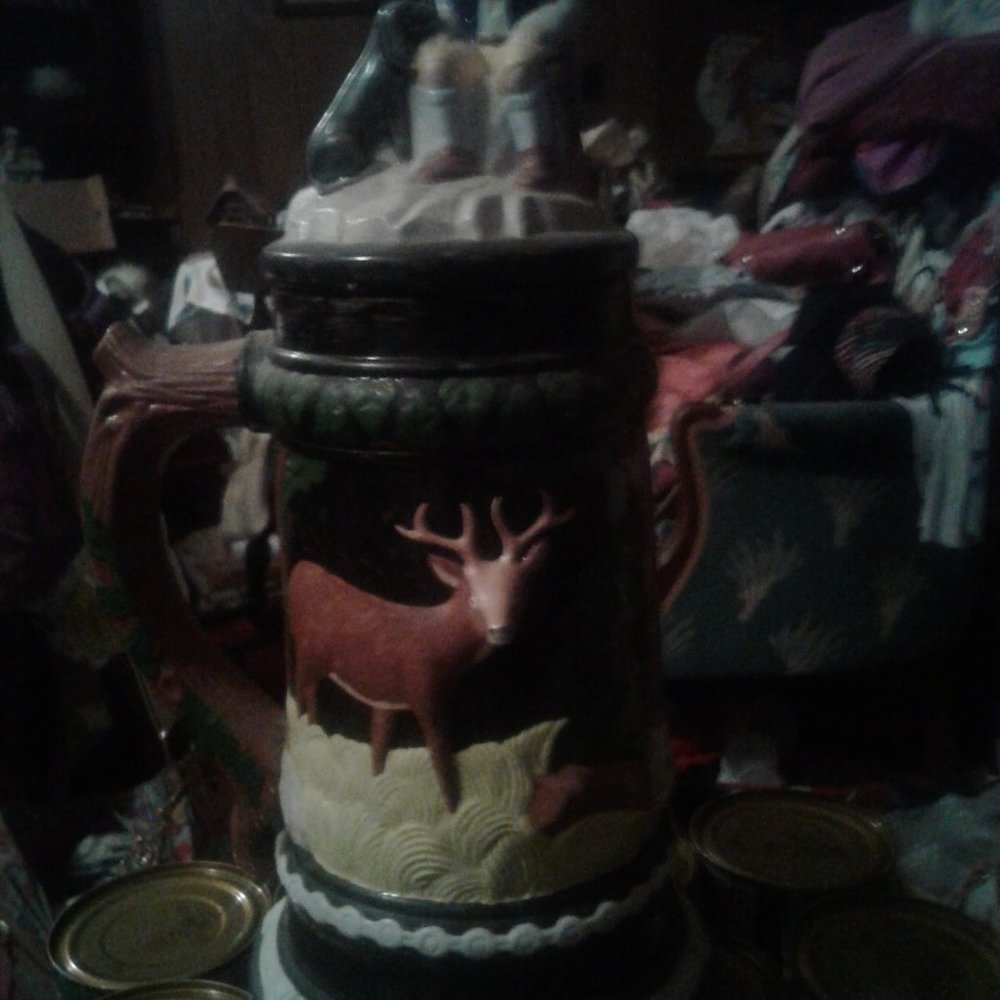 Very unique cookie jar for animal lovers!